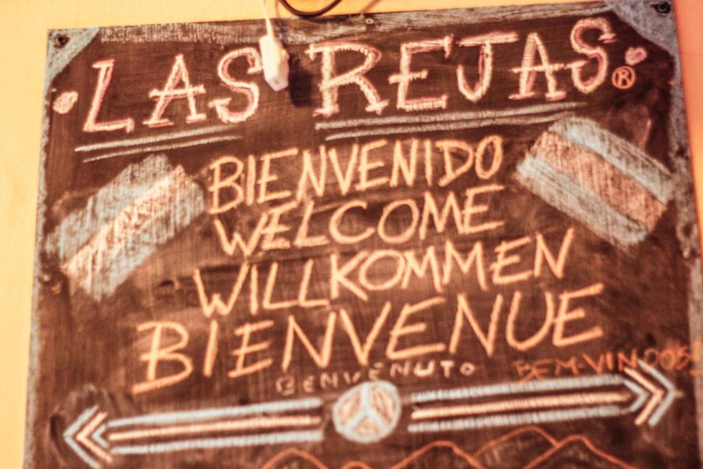 Las Rejas Hostel Salta Luaran gambar
