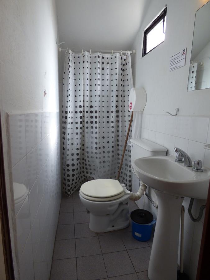 Las Rejas Hostel Salta Luaran gambar