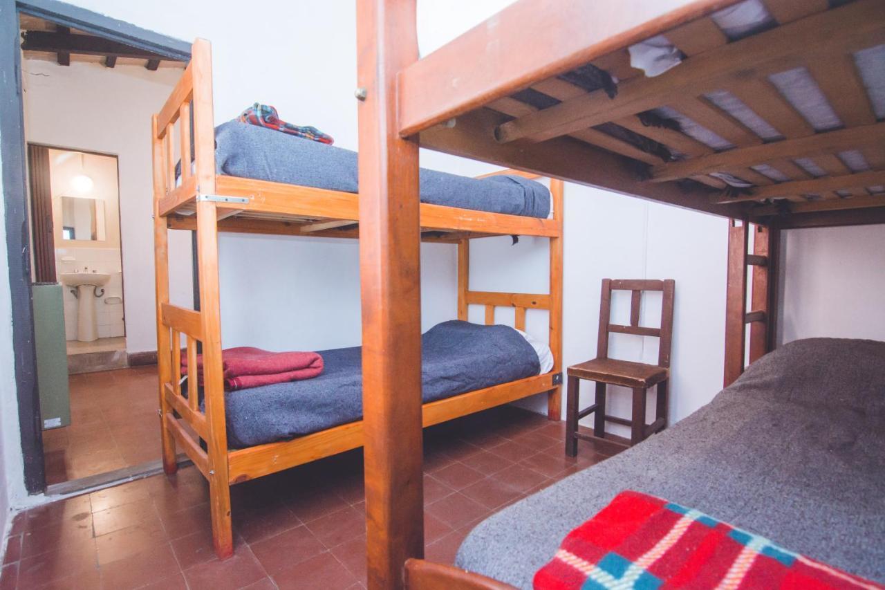 Las Rejas Hostel Salta Luaran gambar